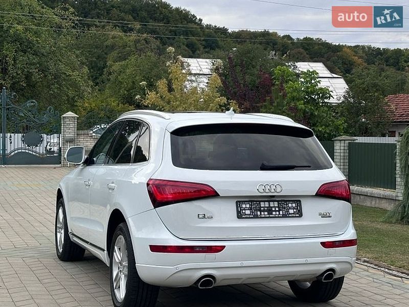 Позашляховик / Кросовер Audi Q5 2015 в Коломиї