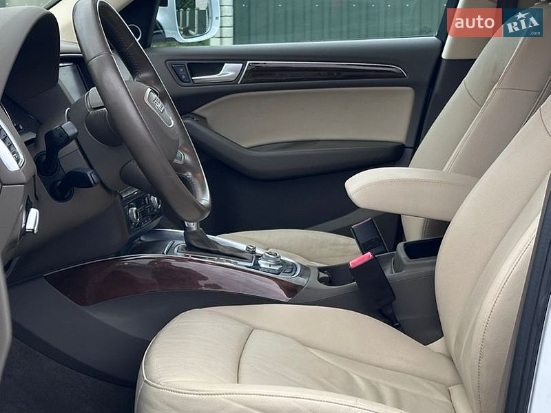 Позашляховик / Кросовер Audi Q5 2015 в Коломиї