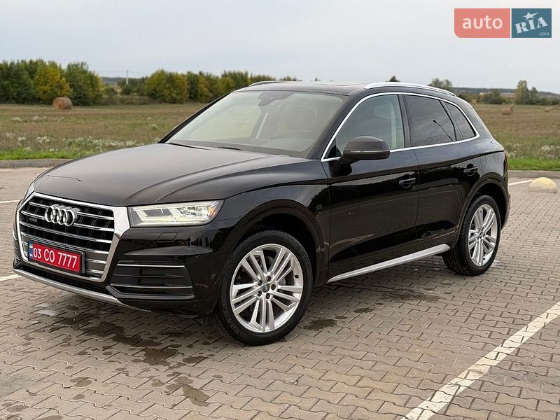 Позашляховик / Кросовер Audi Q5 2018 в Луцьку