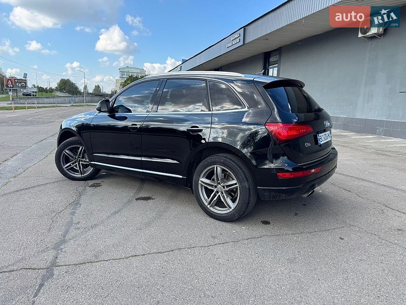 Внедорожник / Кроссовер Audi Q5 2014 в Львове