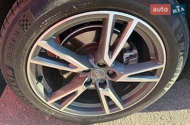 Внедорожник / Кроссовер Audi Q5 2018 в Кропивницком