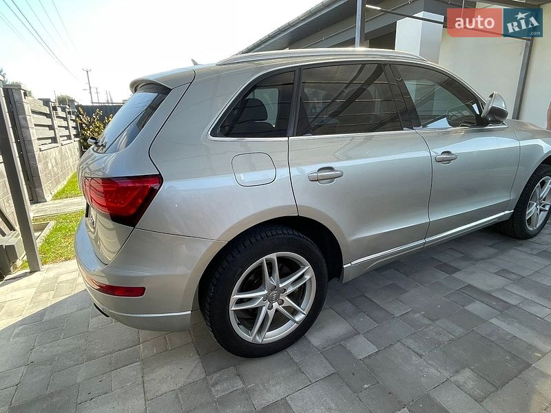 Внедорожник / Кроссовер Audi Q5 2016 в Киеве