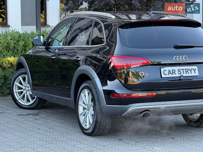 Позашляховик / Кросовер Audi Q5 2016 в Стрию