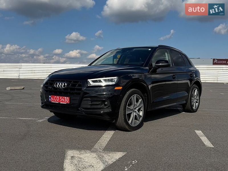 Позашляховик / Кросовер Audi Q5 2020 в Львові