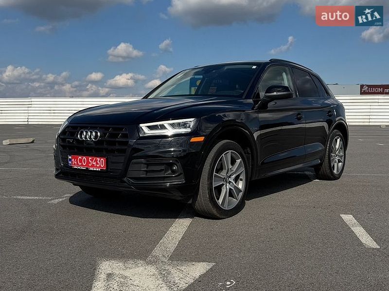 Позашляховик / Кросовер Audi Q5 2020 в Львові