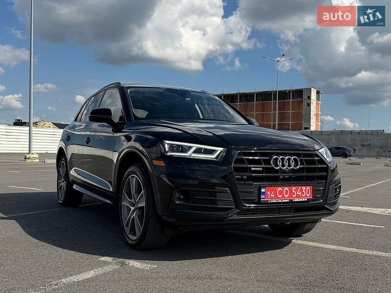 Позашляховик / Кросовер Audi Q5 2020 в Львові