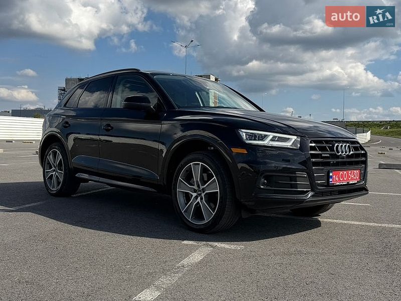 Позашляховик / Кросовер Audi Q5 2020 в Львові