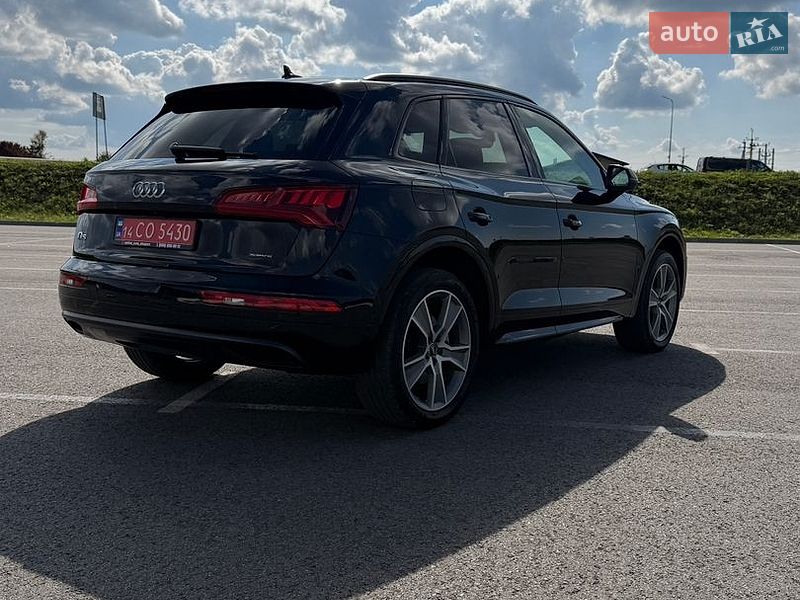 Позашляховик / Кросовер Audi Q5 2020 в Львові