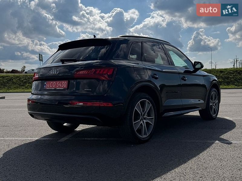 Позашляховик / Кросовер Audi Q5 2020 в Львові