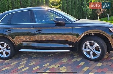 Внедорожник / Кроссовер Audi Q5 2018 в Киеве