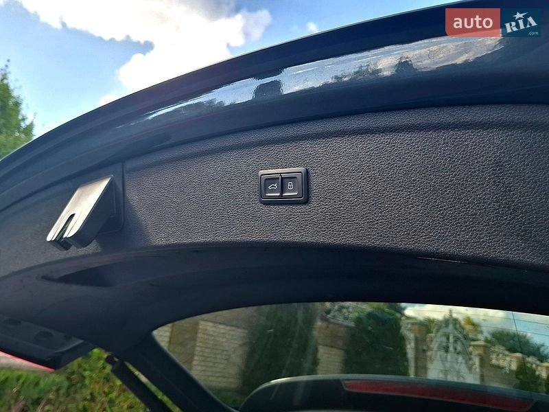 Позашляховик / Кросовер Audi Q5 2017 в Тернополі