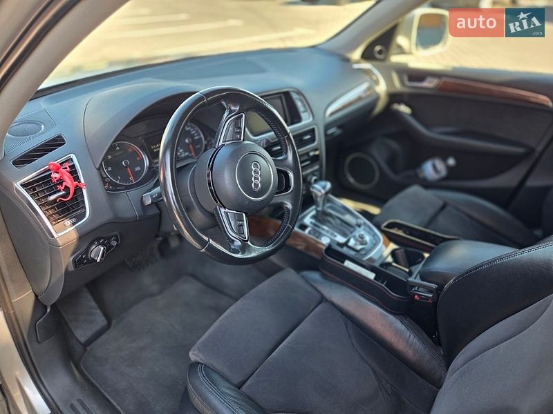 Внедорожник / Кроссовер Audi Q5 2016 в Дубно фото 12 Внедорожник / Кроссовер Audi Q5 2016 в Дубно