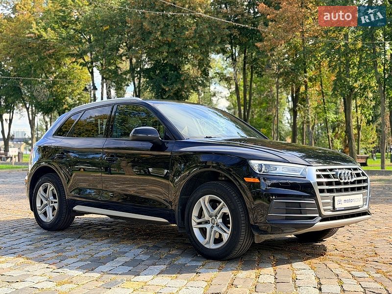 Внедорожник / Кроссовер Audi Q5 2017 в Киеве