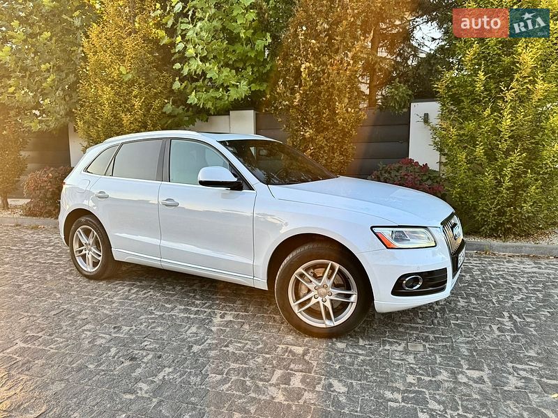 Внедорожник / Кроссовер Audi Q5 2015 в Львове