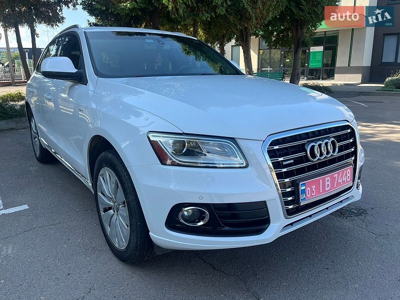 Позашляховик / Кросовер Audi Q5 2012 в Володимирі