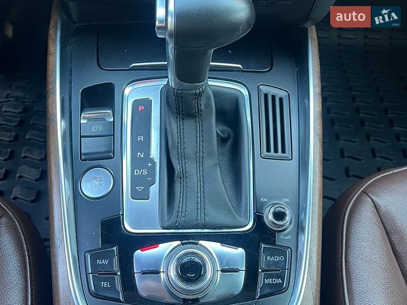 Позашляховик / Кросовер Audi Q5 2012 в Володимирі