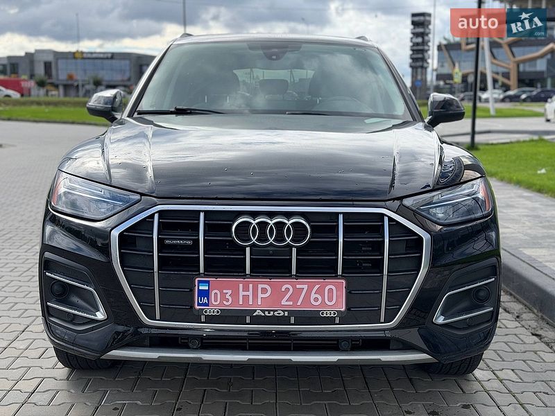 Позашляховик / Кросовер Audi Q5 2020 в Луцьку