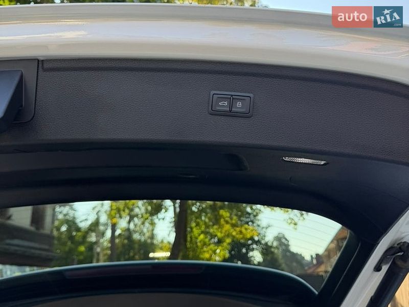 Внедорожник / Кроссовер Audi Q5 2019 в Львове фото 26 Внедорожник / Кроссовер Audi Q5 2019 в Львове