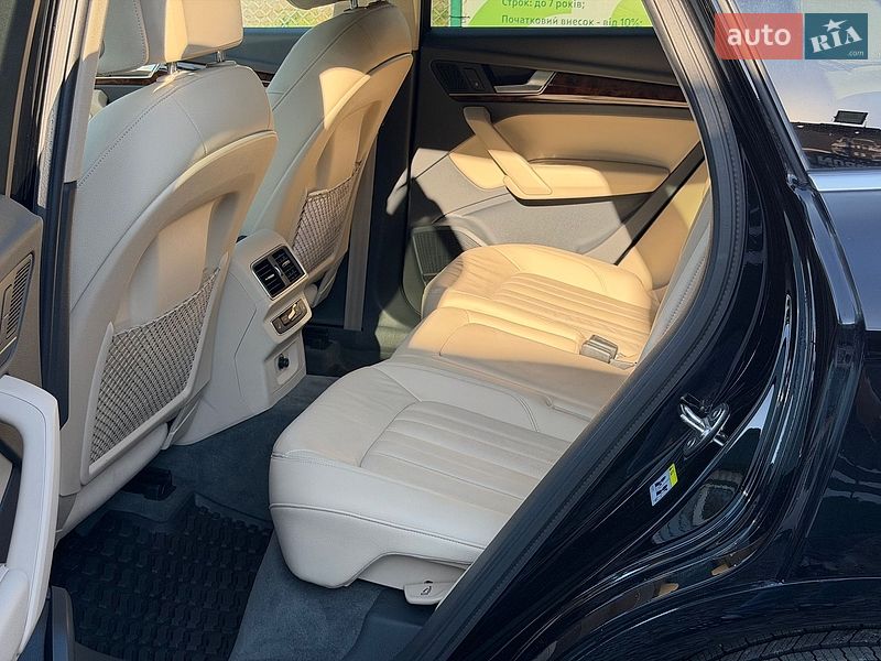Позашляховик / Кросовер Audi Q5 2018 в Вінниці