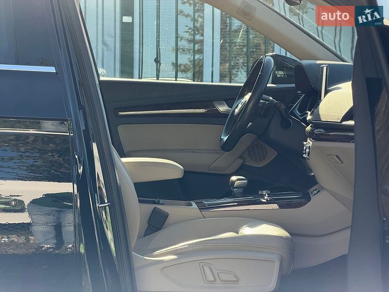 Позашляховик / Кросовер Audi Q5 2018 в Вінниці