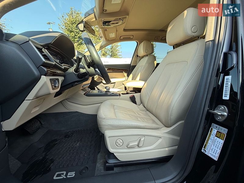 Позашляховик / Кросовер Audi Q5 2018 в Вінниці