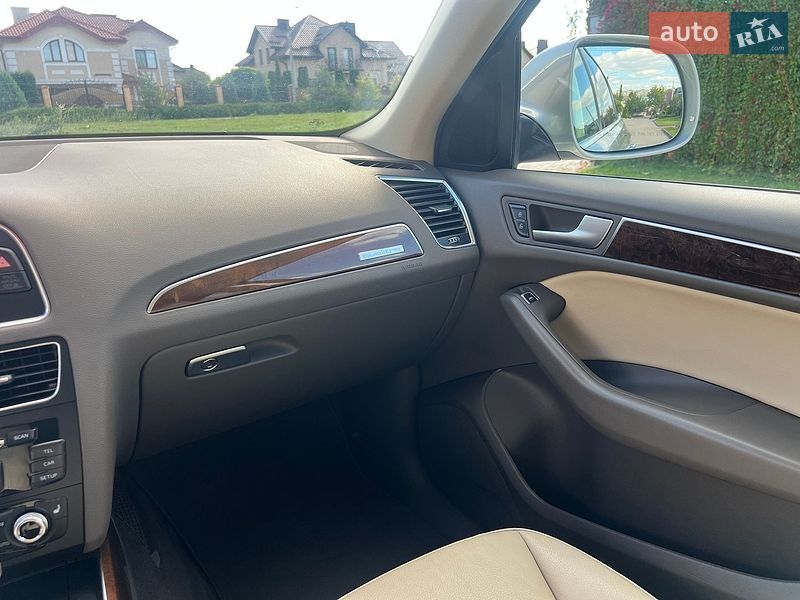 Позашляховик / Кросовер Audi Q5 2014 в Рівному
