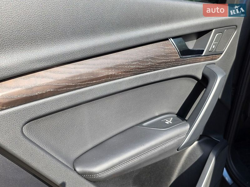 Позашляховик / Кросовер Audi Q5 2018 в Києві