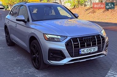 Внедорожник / Кроссовер Audi Q5 2021 в Львове
