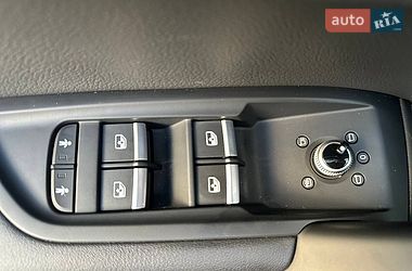 Позашляховик / Кросовер Audi Q5 2020 в Києві фото 17 Позашляховик / Кросовер Audi Q5 2020 в Києві