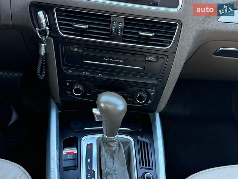 Внедорожник / Кроссовер Audi Q5 2009 в Ровно