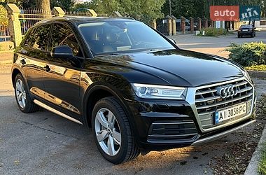 Внедорожник / Кроссовер Audi Q5 2017 в Киеве