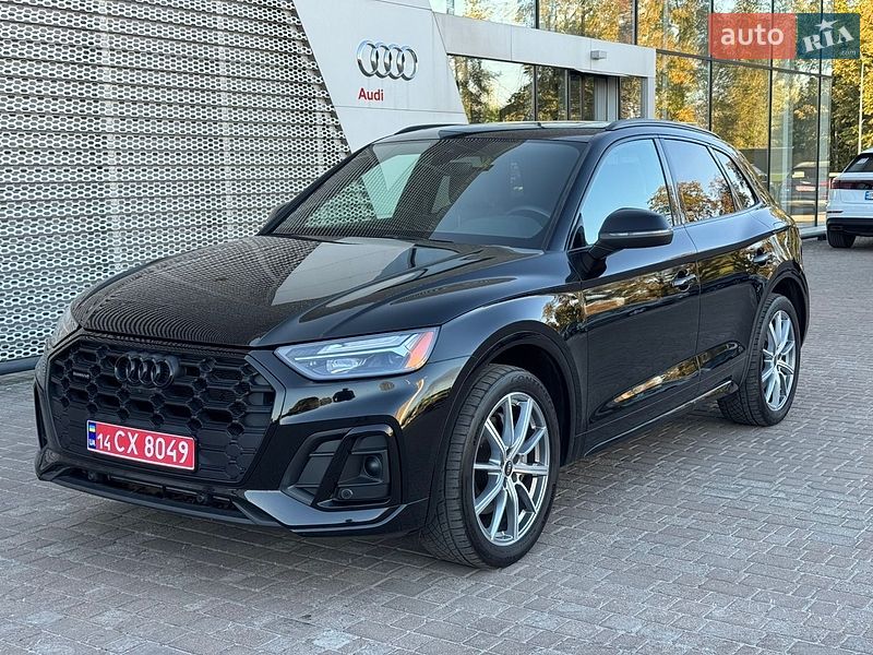 Позашляховик / Кросовер Audi Q5 2022 в Львові
