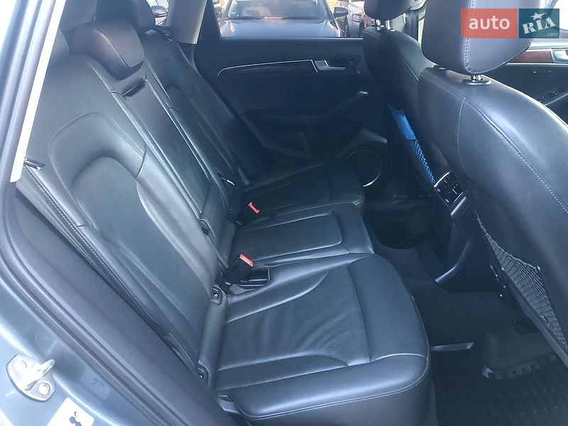 Внедорожник / Кроссовер Audi Q5 2012 в Полтаве
