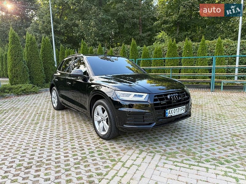 Внедорожник / Кроссовер Audi Q5 2018 в Харькове
