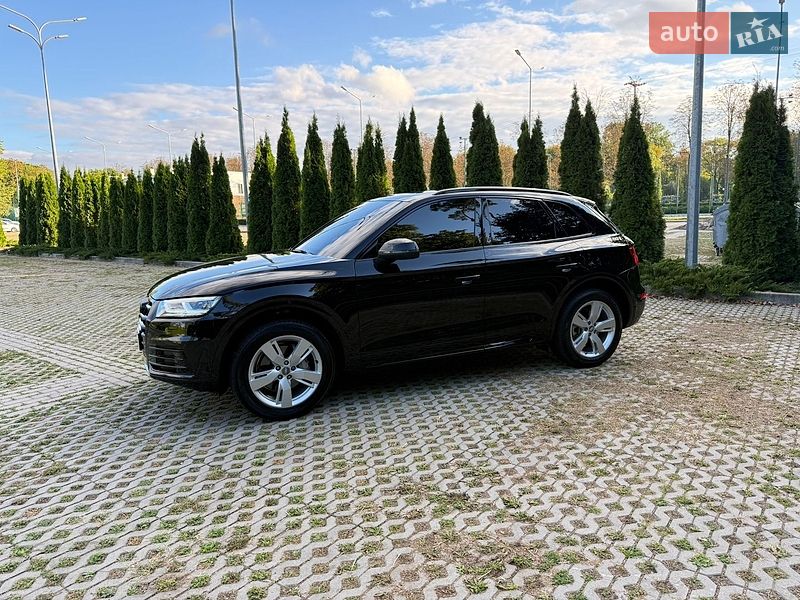 Внедорожник / Кроссовер Audi Q5 2018 в Харькове