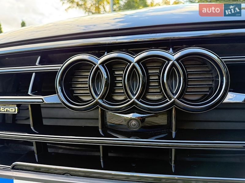 Внедорожник / Кроссовер Audi Q5 2018 в Харькове