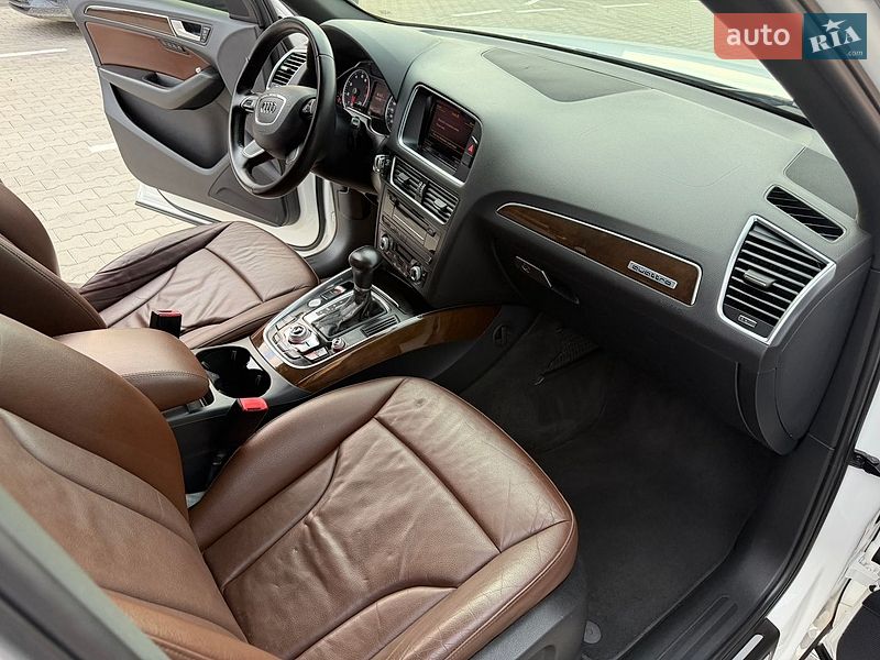 Позашляховик / Кросовер Audi Q5 2013 в Дубні фото 50 Позашляховик / Кросовер Audi Q5 2013 в Дубні
