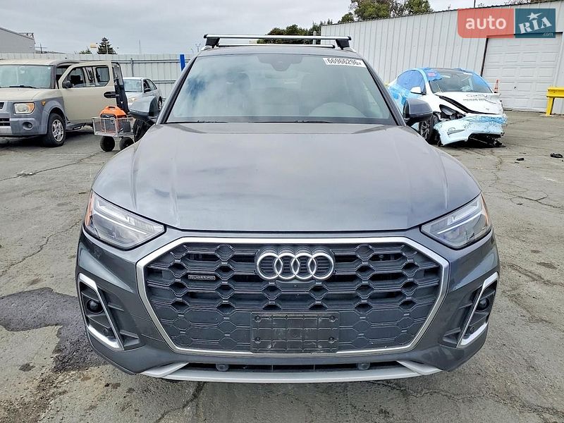 Внедорожник / Кроссовер Audi Q5 2022 в Киеве