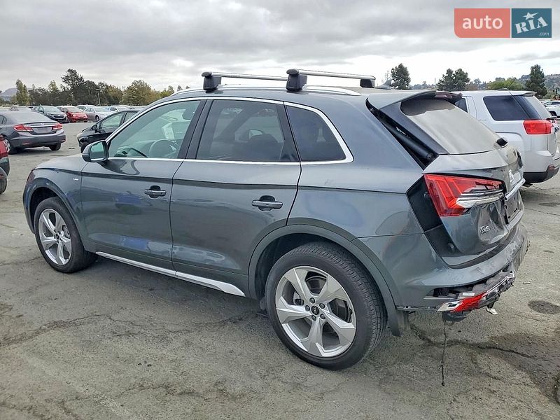 Внедорожник / Кроссовер Audi Q5 2022 в Киеве