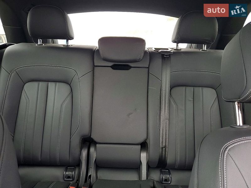 Внедорожник / Кроссовер Audi Q5 2022 в Киеве