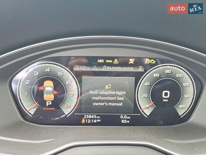 Внедорожник / Кроссовер Audi Q5 2022 в Киеве