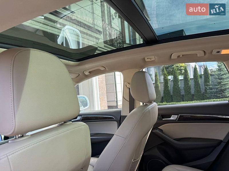 Внедорожник / Кроссовер Audi Q5 2016 в Черновцах