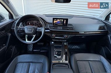 Внедорожник / Кроссовер Audi Q5 2019 в Ровно