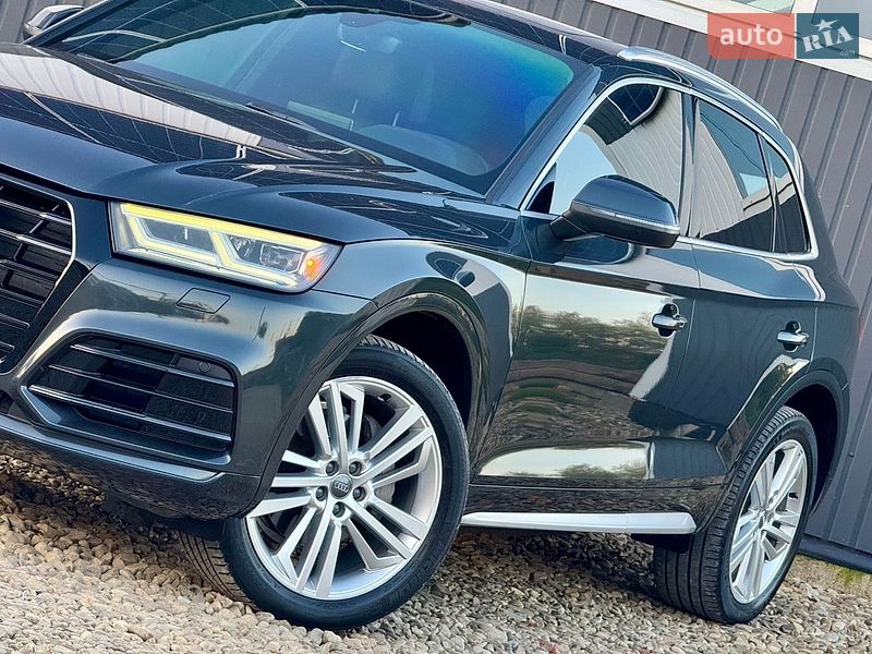 Позашляховик / Кросовер Audi Q5 2017 в Стрию