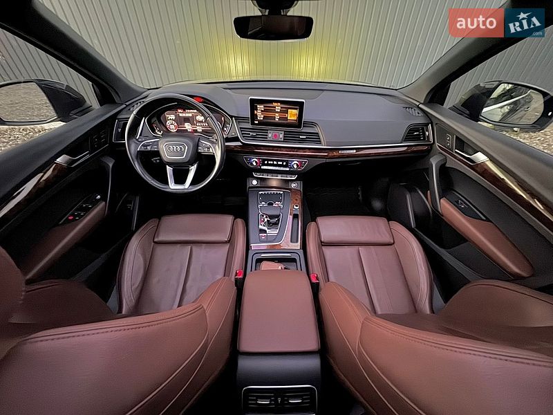 Позашляховик / Кросовер Audi Q5 2017 в Стрию