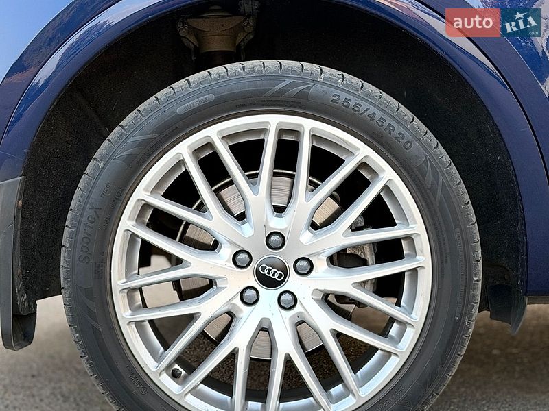 Внедорожник / Кроссовер Audi Q5 2017 в Харькове фото 8 Внедорожник / Кроссовер Audi Q5 2017 в Харькове