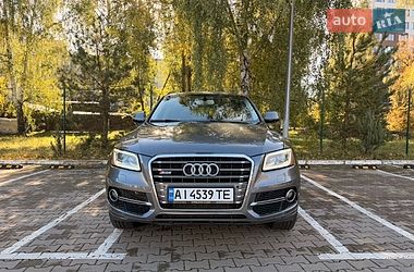 Внедорожник / Кроссовер Audi Q5 2016 в Вишневом