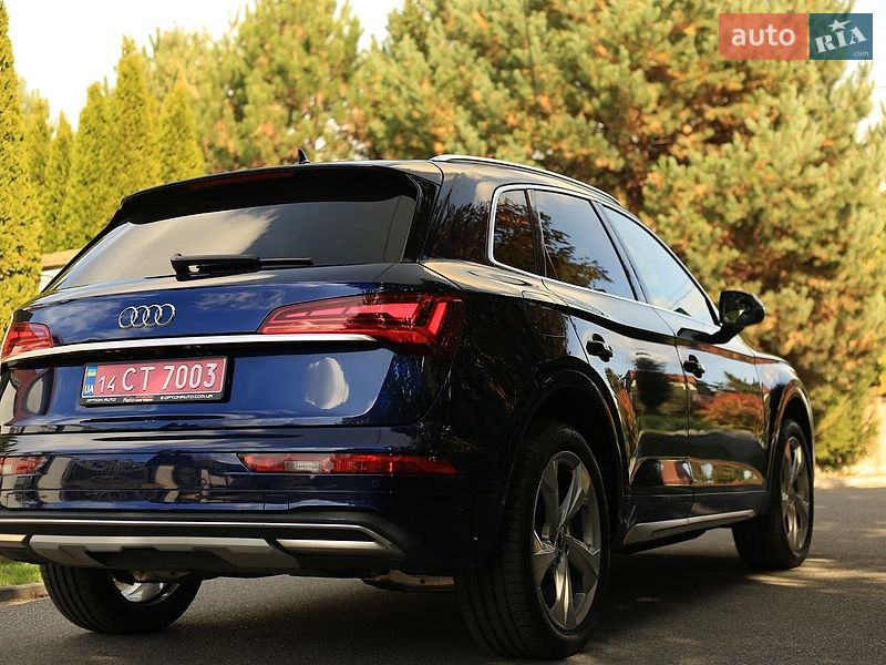 Внедорожник / Кроссовер Audi Q5 2021 в Львове