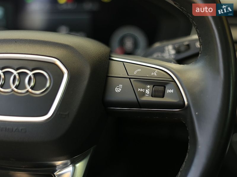 Внедорожник / Кроссовер Audi Q5 2021 в Львове