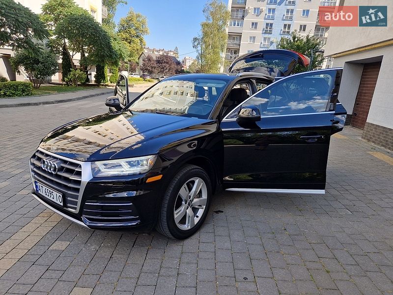 Позашляховик / Кросовер Audi Q5 2017 в Івано-Франківську